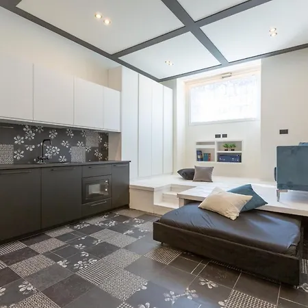 1fo6 Navigli-duomo Luxury Milaan